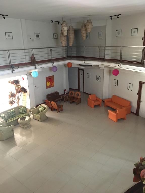 Ilocos 伊罗戈罗斯威尔旅馆和餐馆酒店 外观 照片