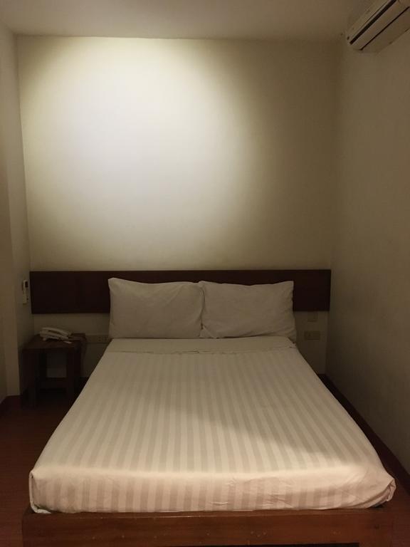 Ilocos 伊罗戈罗斯威尔旅馆和餐馆酒店 客房 照片