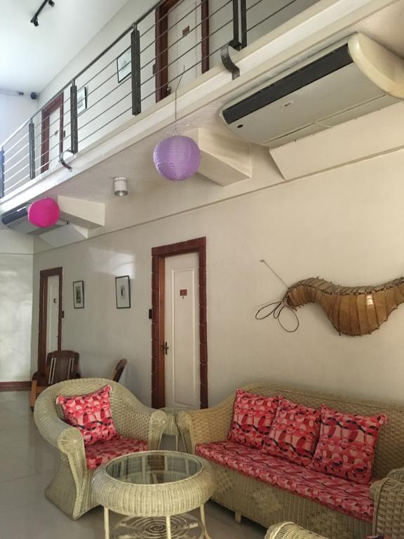 Ilocos 伊罗戈罗斯威尔旅馆和餐馆酒店 外观 照片