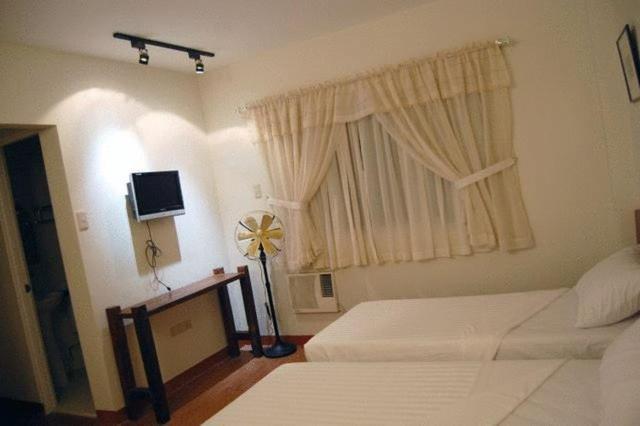 Ilocos 伊罗戈罗斯威尔旅馆和餐馆酒店 客房 照片